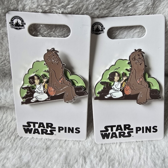 Princess Leia and Chewbacca Pin 2024 Star Wars Disney Parks - Picture 1 of 2